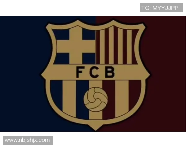 曼联签下巴黎后卫拉法埃尔：重建防线，球迷期待新赛季精彩表现