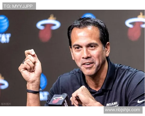 热火主帅埃里克-斯波尔斯特拉确认吉米-巴特勒已恢复，将重返球队